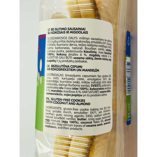 Sausainiais su kokosais ir migdolais 1